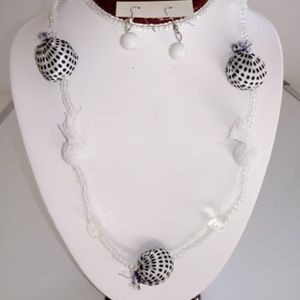 Handmade Fashion Jewelry: Necklace + Earrings